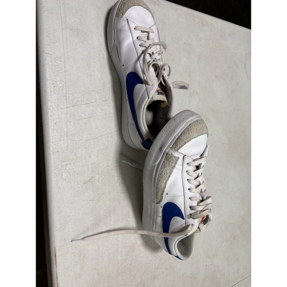 Nike Blazer Low Platform Sneaker , SIZE 10.5, Women, White And Blue